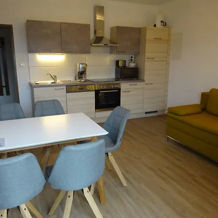 - - Gaestehaus Gabriele Apartmán
