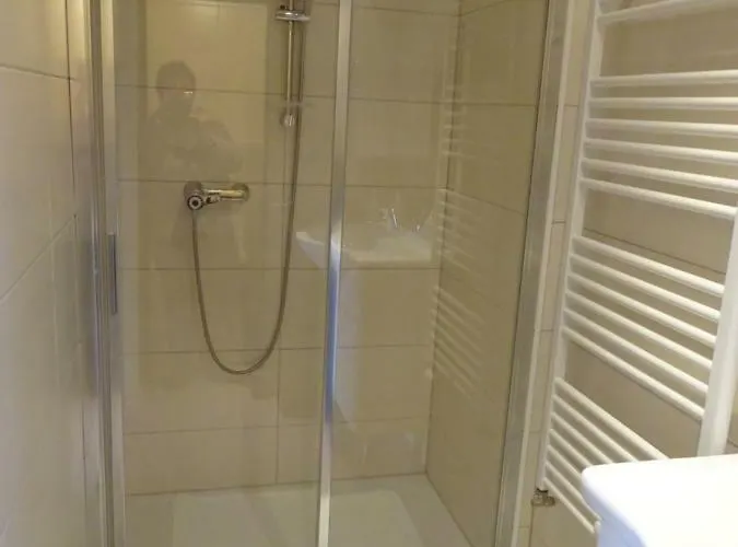 - - Gaestehaus Gabriele Drobollach am Faakersee